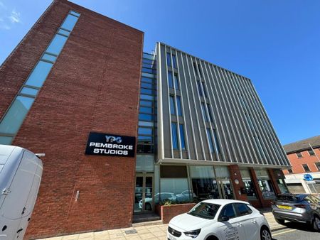 Studio to rent - Photo 5