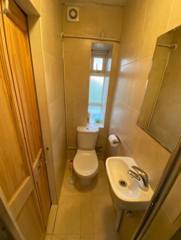 Room in a Shared Flat, Lancaster Ct, SW6 - Photo 4