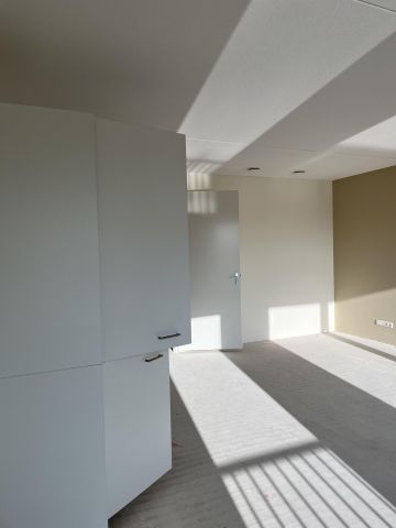 Appartement te huur: S Blaupot ten Catestr 113 1508 VC Zaandam - Foto 2