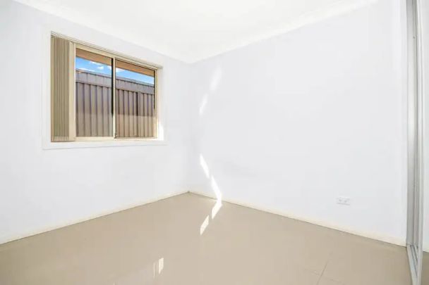 “3 BEDROOMS GRANNY AT CONVENIENT LOCATION!” - Photo 1