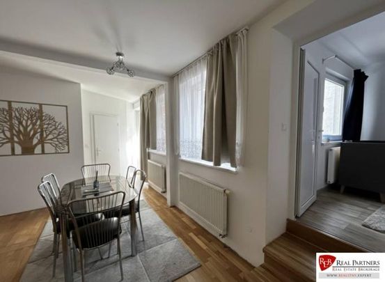 REB.SK Prenájom 3-izbový byt s parkovaním, vlastný vchod, Bratislava I - Fotografia 1