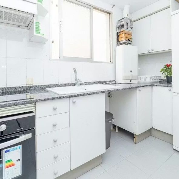 Carrer del Poeta Mas i Ros, Valencia, Valencian Community 46022 - Photo 1