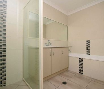 2/40 Wareena Cr Glenvale - Photo 3