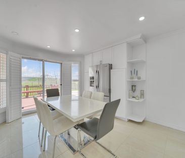 For Lease - 2606 Ambercroft Trail, Mississauga, Ontario - Photo 5