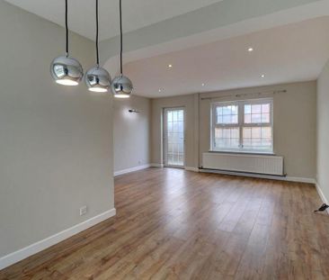 3 bedroom detached house to rent - Photo 2