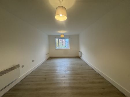 Coxhill Way, Aylesbury - Photo 2