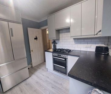 2 bedroom property to rent - Photo 6