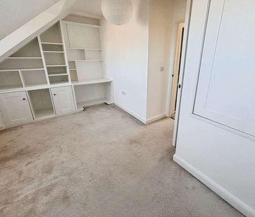 Lon Y Rheilffordd, Barry, CF62 - Photo 3