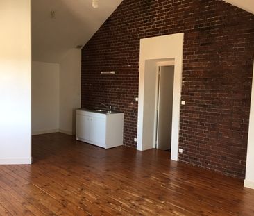 Location Appartement 3 pièces 58m² EU 76260 - Photo 2