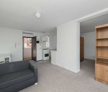 23/38-42 Waterloo Crescent, East Perth - Photo 3