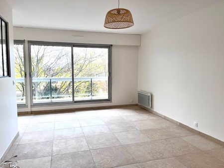 Location Appartement 3 pièces 65m² ORSAY 91400 - Photo 2