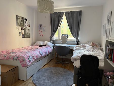 Slottsbacken, Eskilstuna - Photo 5