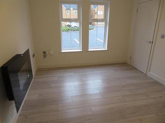 5 Charles Baron Court, Lurgan, BT66 7FW - Photo 1