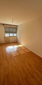 Location Appartement 2 pièces 48m² - Photo 4