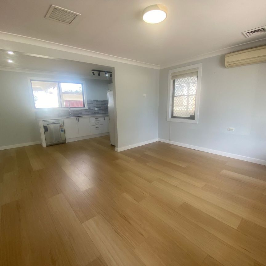 FOR LEASE - Spacious Renovated 3 Bedroom Home - Photo 1