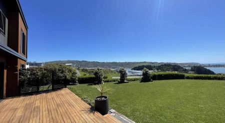 Experience Premium Living in Aotea - Photo 2