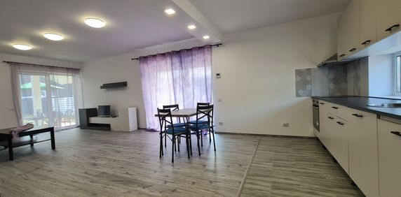 Casa 4 camere mobilata utilata cartier Izvor - Fotografie 2