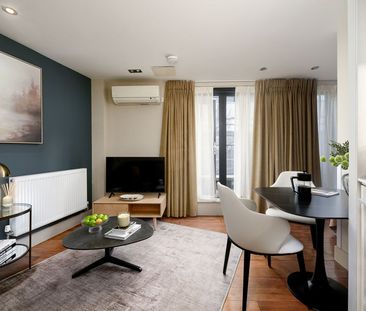 Lovat Lane - Photo 1