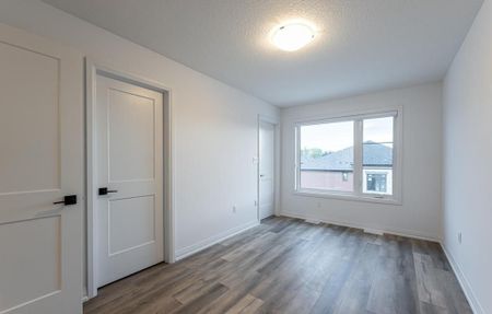 For Lease - 120 Court Drive Unit# 5, Brant, Ontario - Photo 2