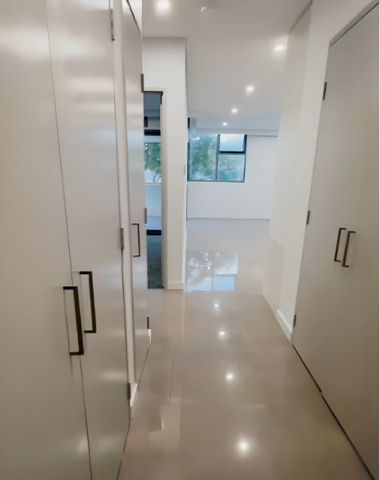 33 George Julius Ave, Sydney - Photo 4