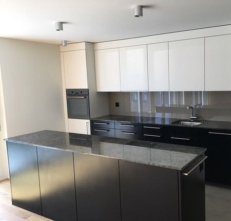 Search. Find. Live! - Foto 2