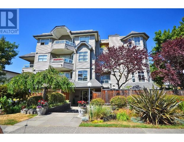 402 1481 E 4TH AVENUE, Vancouver, British Columbia - Photo 1