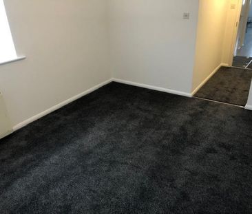 2 Bedroom Flat To Let - Photo 5