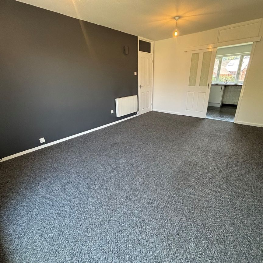 2 bedroom maisonette to rent - Photo 1