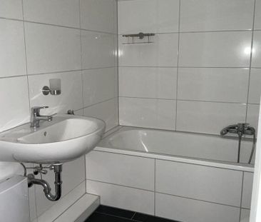 3-Zimmer, neues Bad, Balkon - Photo 1