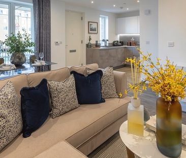 3 Bed Terraced House, Rope Walk, IG11 - Photo 3