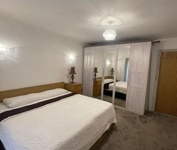 1 bedroom property to rent - Photo 1