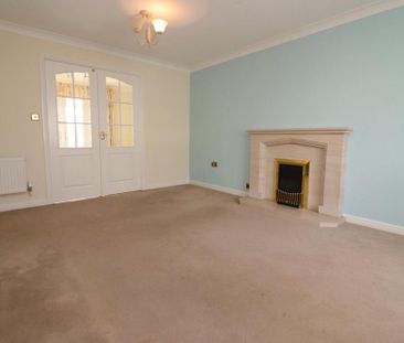 4 bedroom detached house to rent - Photo 4