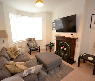 3 bedroom terraced house to rent - Photo 2