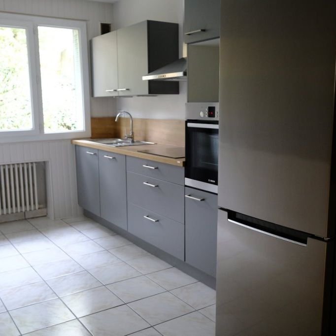 APPARTEMENT T3 A LOUER - Photo 1