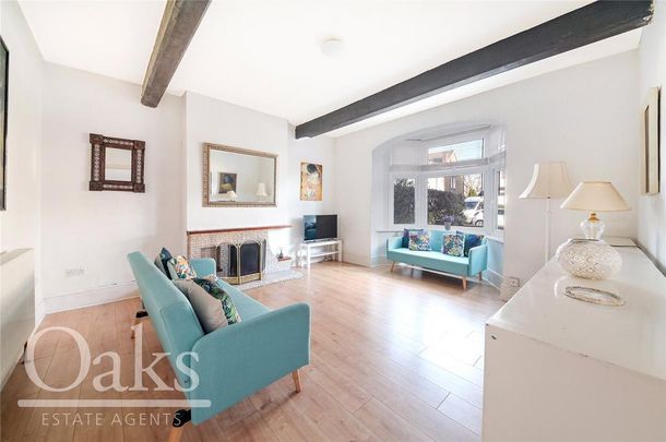 3 bedroom maisonette to rent - Photo 1