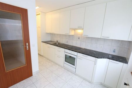 Super apartment with balcony – with a green environment - Photo 4