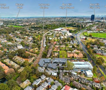 Luxurious Ground-Floor Apartment with Study in Prime Blackburn Loca... - Photo 6