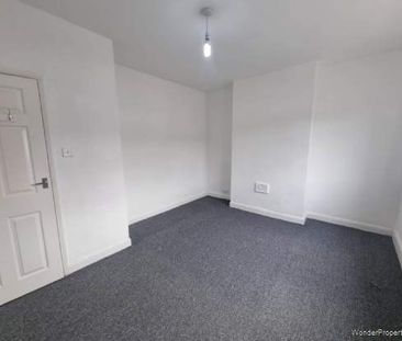 3 bedroom property to rent in Grimsby - Photo 6