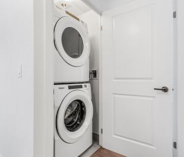 For Lease - 3240 William Coltson Avenue Unit# 1607, Oakville, Ontario - Photo 4