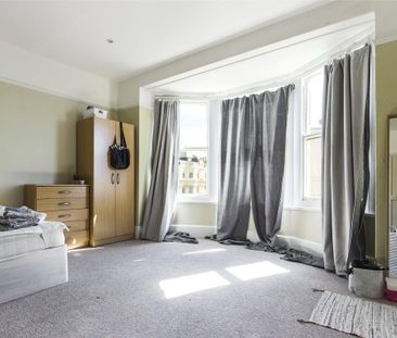 4 bedroom apartment to rent - Photo 2