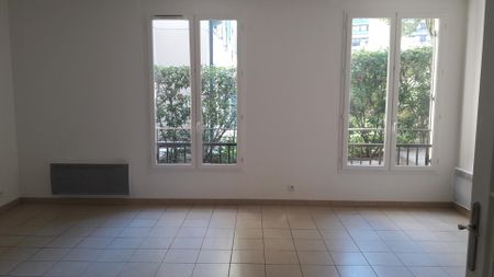 location Appartement F5 DE 105.9m² À VERSAILLES - Photo 5