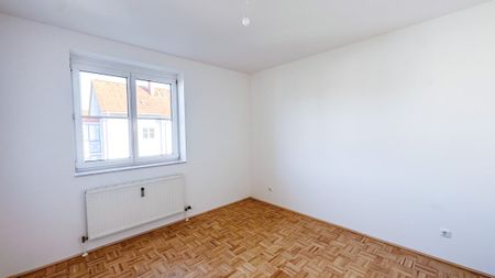 Helle 3-Zimmerwohnung mit Loggia und Abstellplatz im Freien - Photo 3