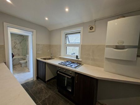 Chestnut Avenue - Photo 4