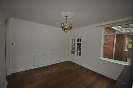 2 bedroom terraced house to rent - Photo 2