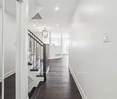 Condo Townhouse For Lease | W9248363 - Photo 3