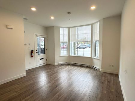 Live and Work in One Place! - Photo 3