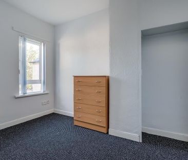 23 Lisburn Avenue, Belfast, BT9 7FX - Photo 2