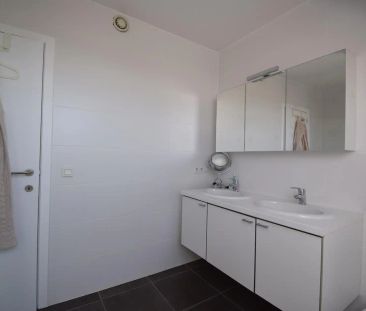 GEZELLIG INSTAPKLAAR TWEE-SLAAPKAMERAPPARTEMENT - Photo 1