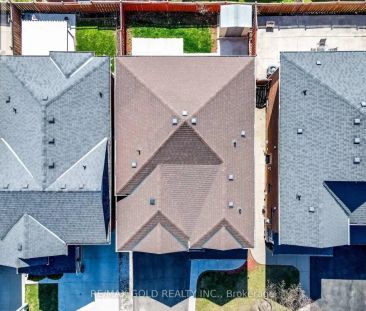 10 CHESTERMERE (BSMT) CRESCENT - Photo 2