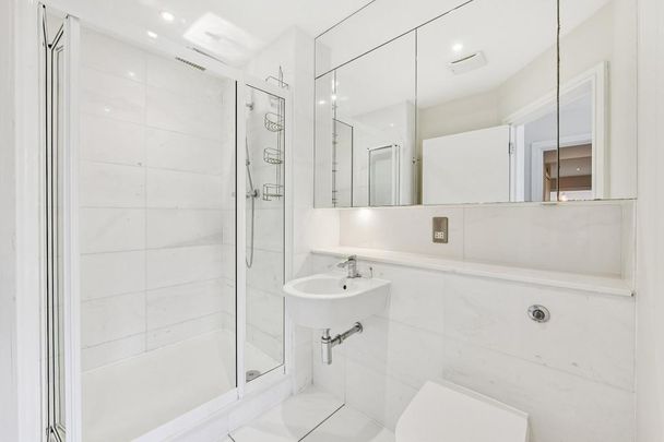 3 bedroom flat to rent - Photo 1